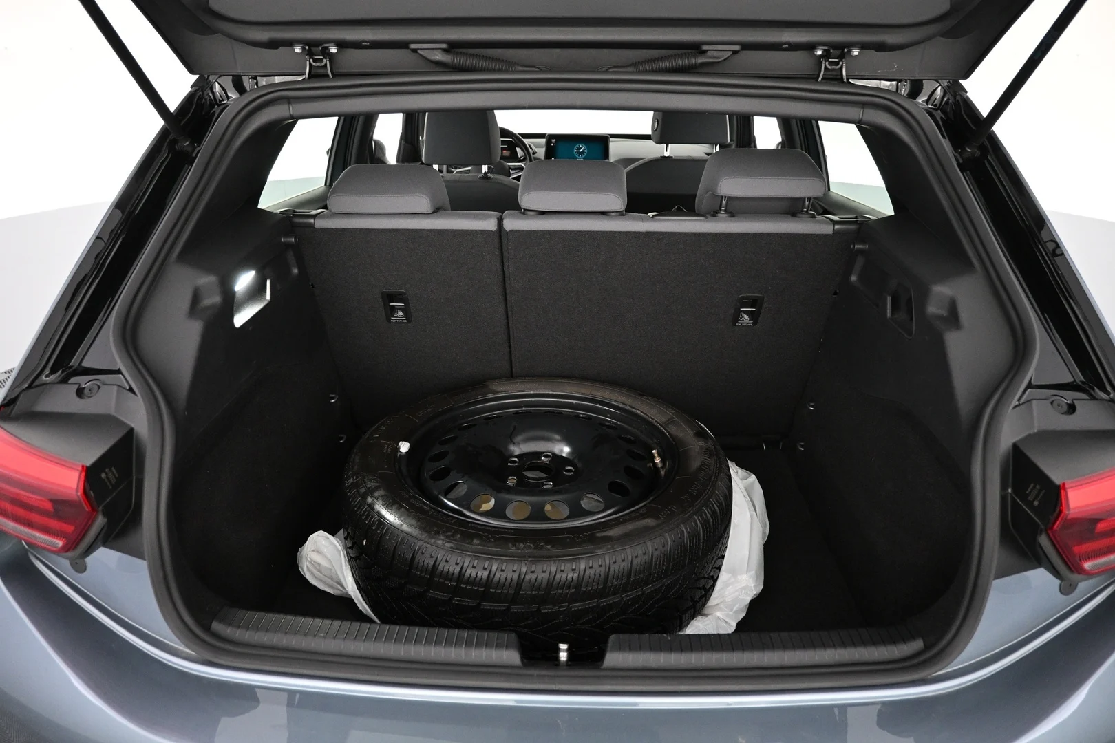 Car Image - 5pa5Cauv4nI4wf3yG7O4AU