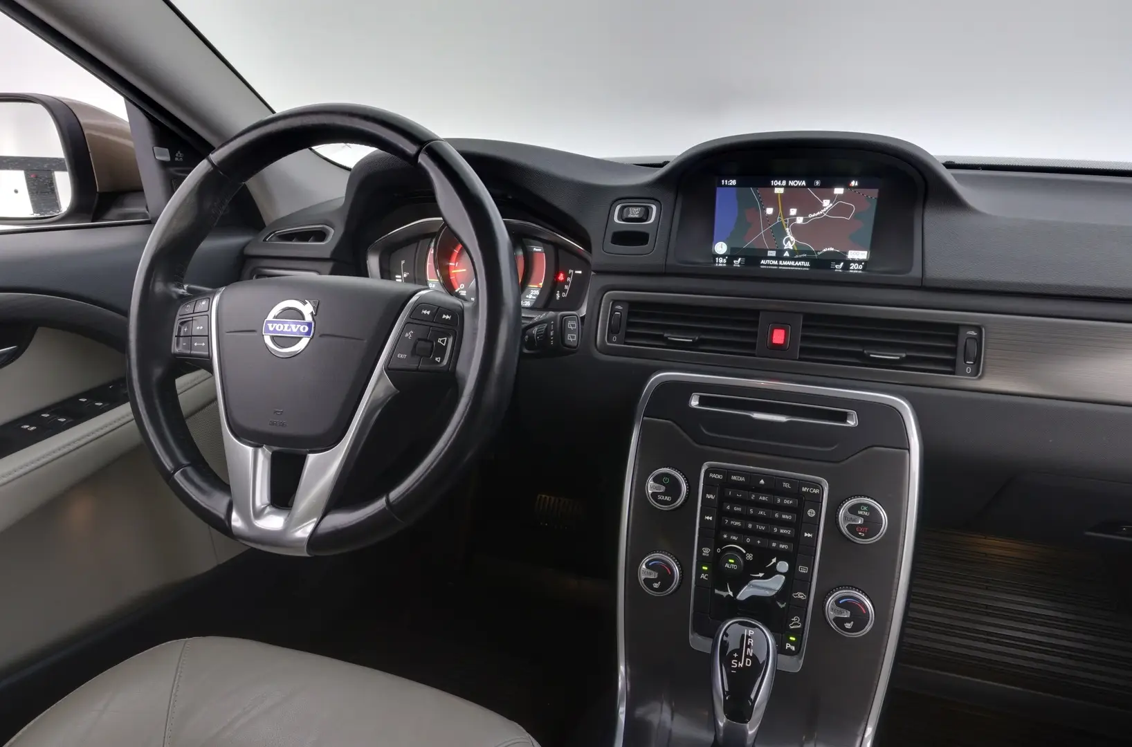 Car Image - 3mNiNTfP2GxawDgCaOcXdj