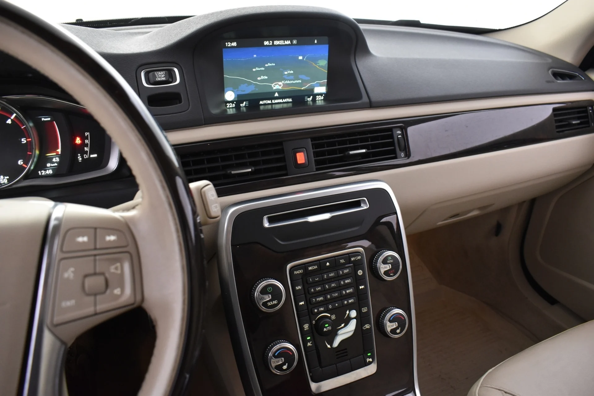Car Image - 3n47pmr5KSRZSlaonLzfxR