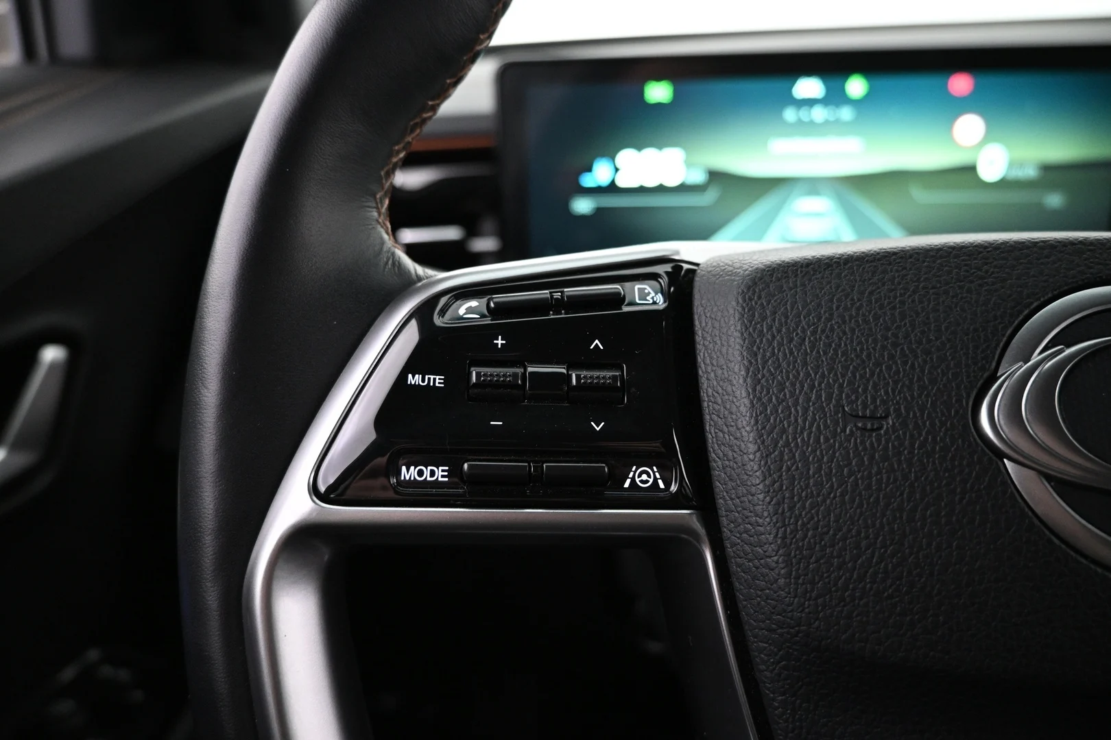Car Image - 7grHU7j8E1Ce3WXi4oXXHw