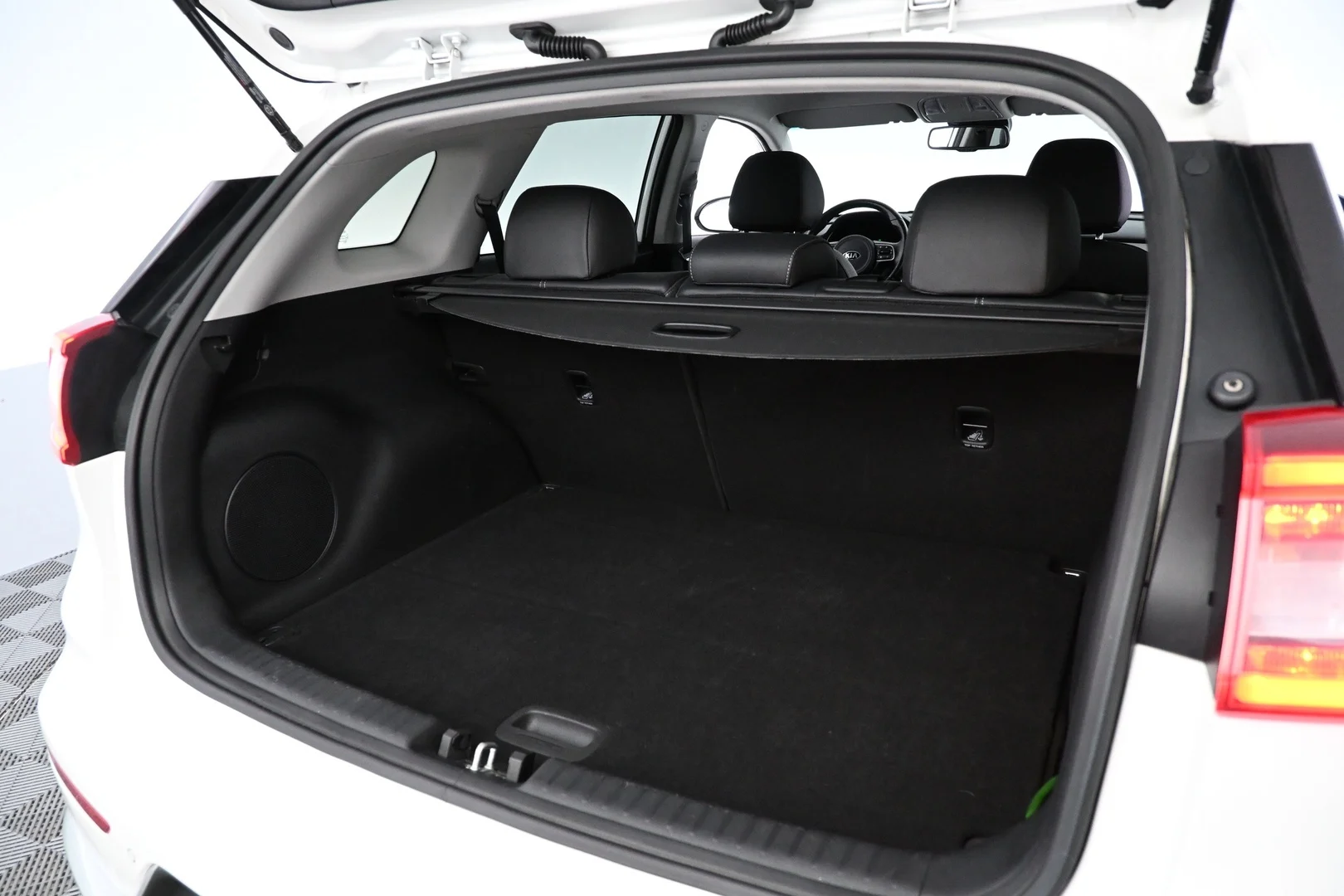 Car Image - 14UHyUzQANu6HH0ive7XDQ
