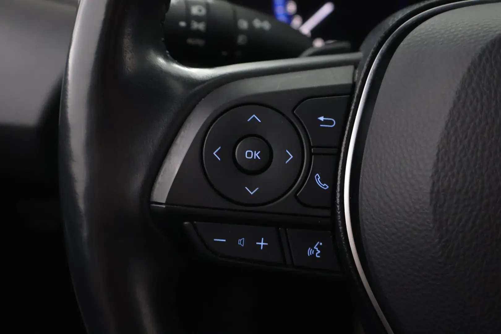 Car Image - 3qhy3S5HtXgDUJfvUgL5z3
