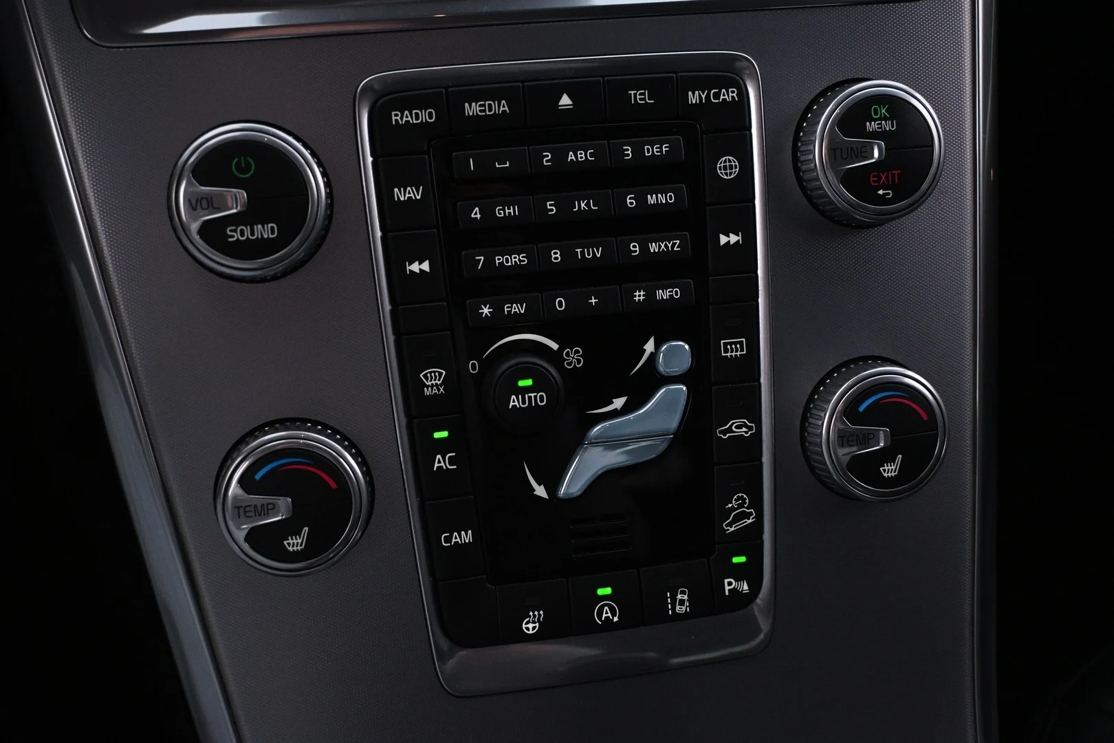 Car Image - 3uytBiyjFundjgfH4neJdh