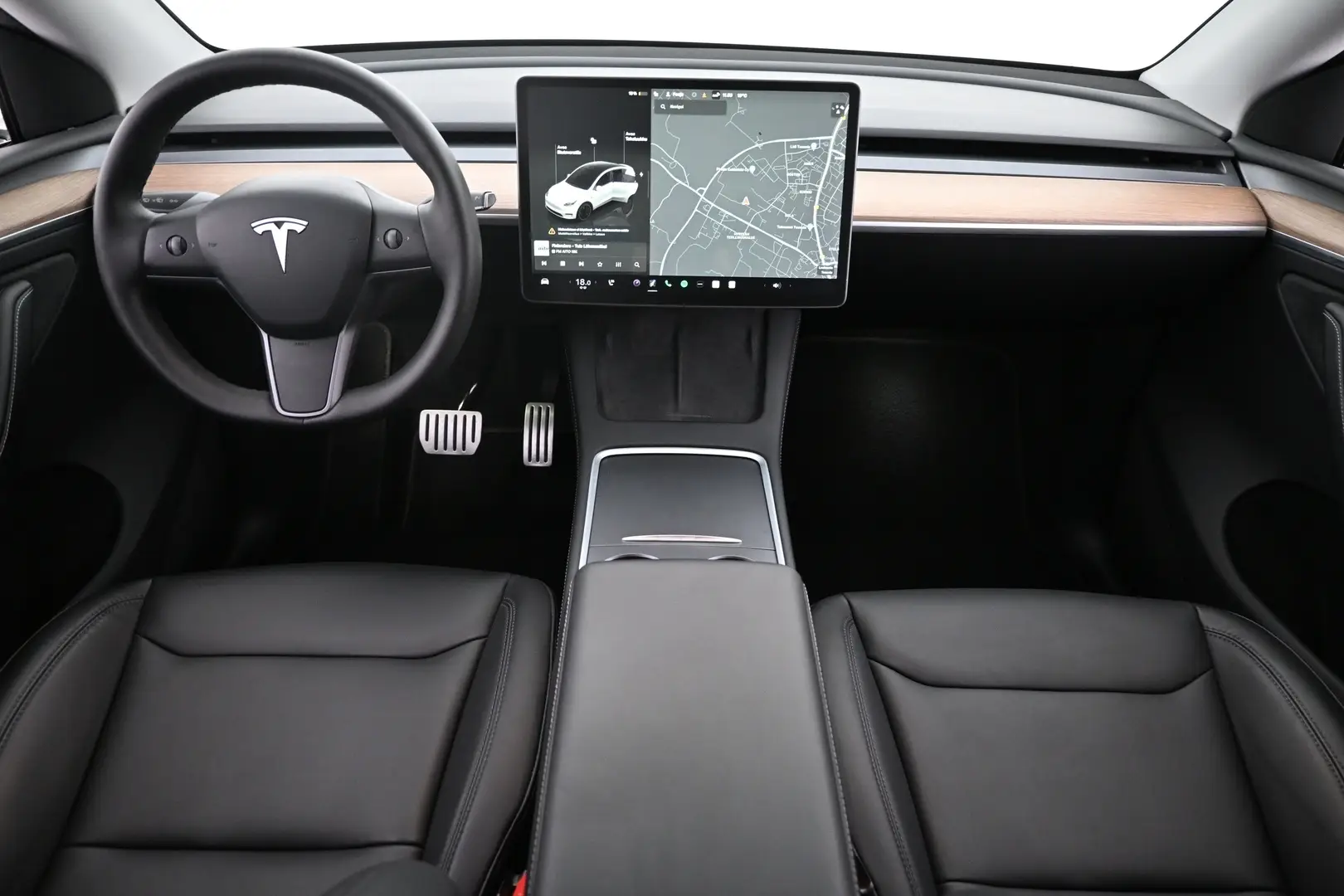 Car Image - i8Ml8YZTK2exXp3PXOyu8