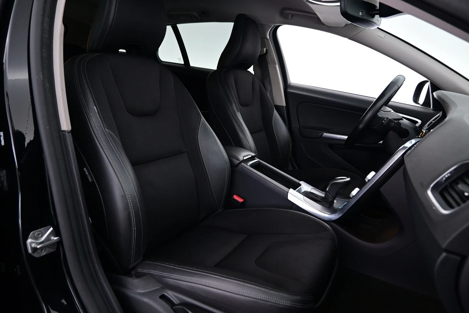 Car Image - 3ykHvY5HRhOkiptwQJZBFH