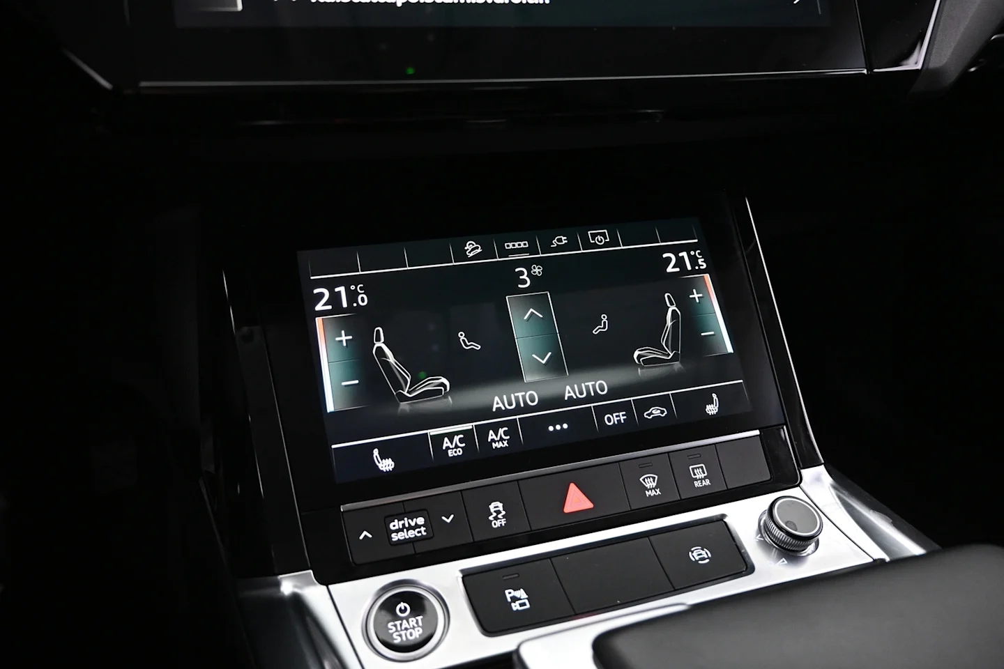 Car Image - FrliycviR5Avr3tVogbnr