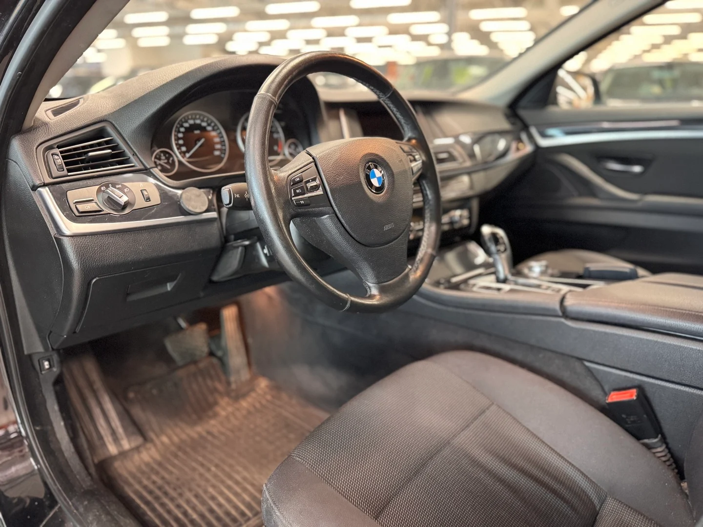 Car Image - 7ahJbSKI2Th2dAyqur3m69