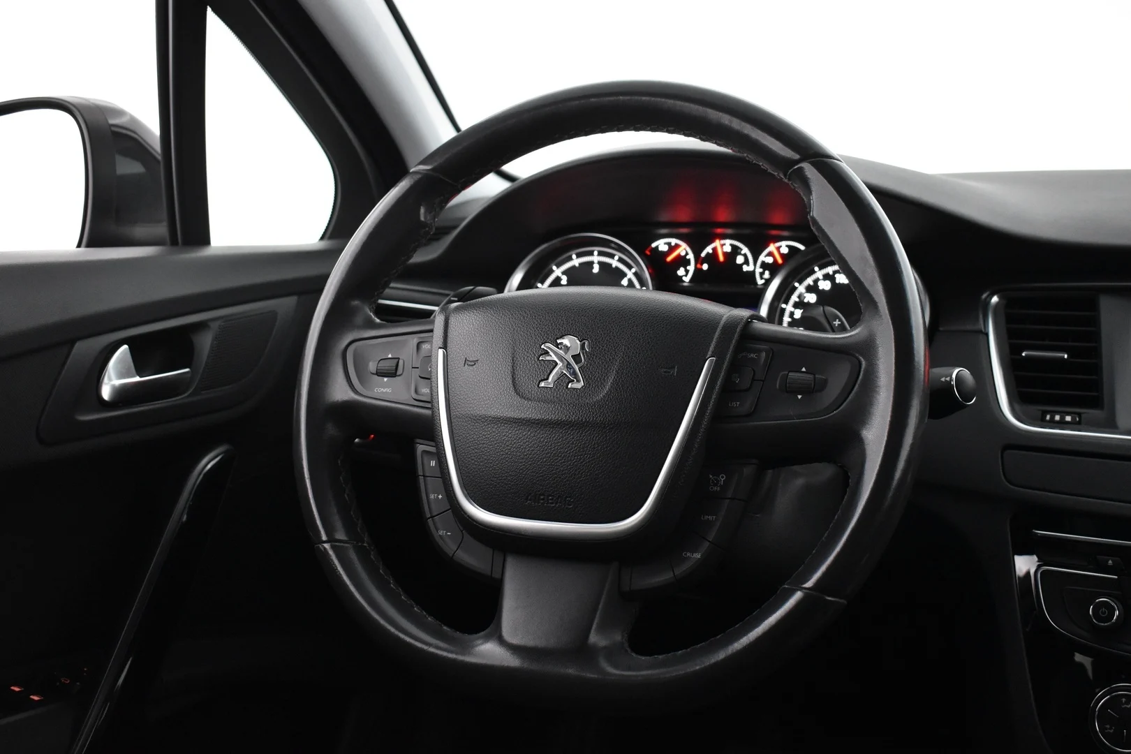 Car Image - mhyTFhZQoedqssjefeC9u