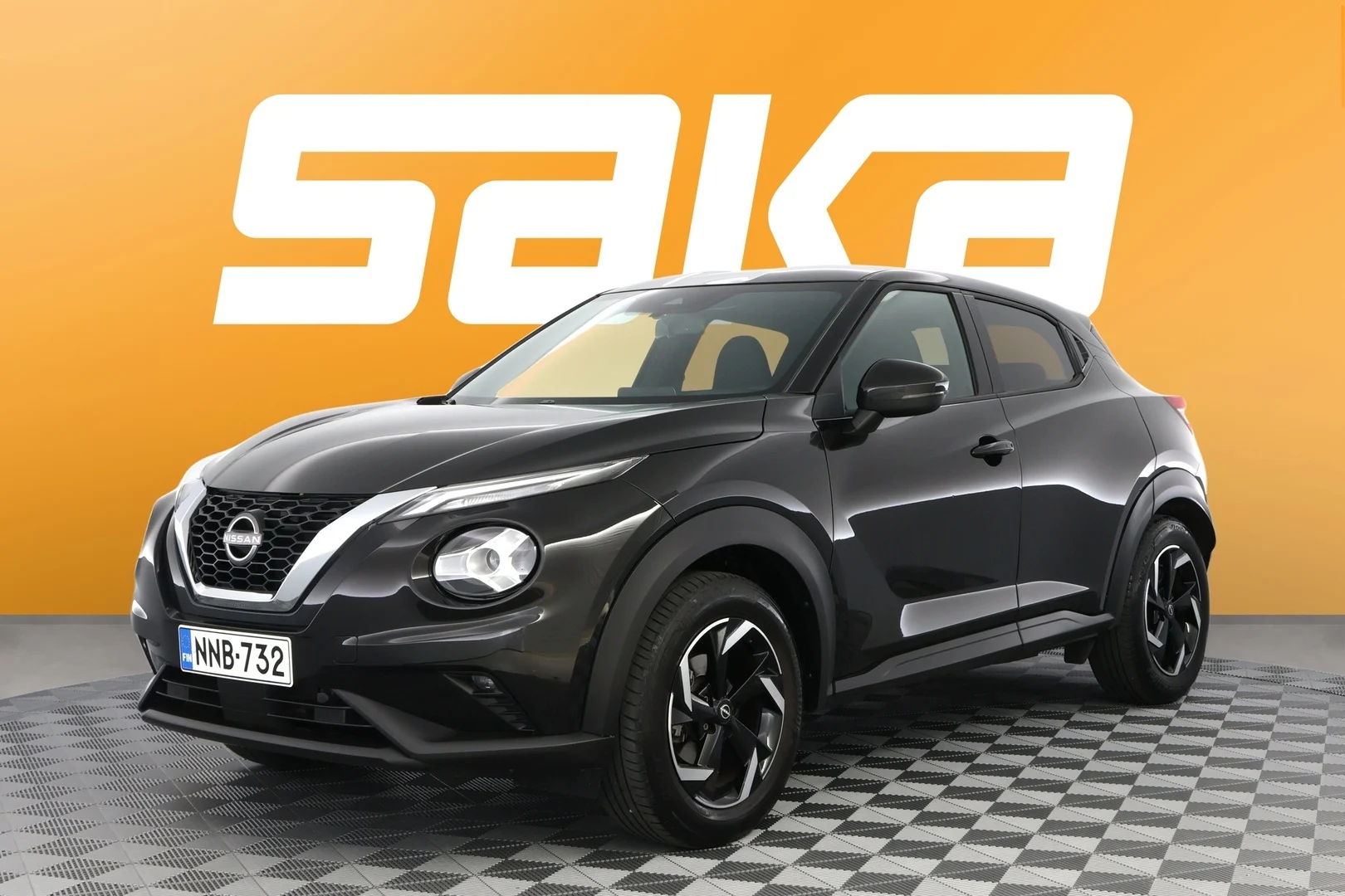 Car Image - 9zvIKBB9xqGyw4PYhA5JL