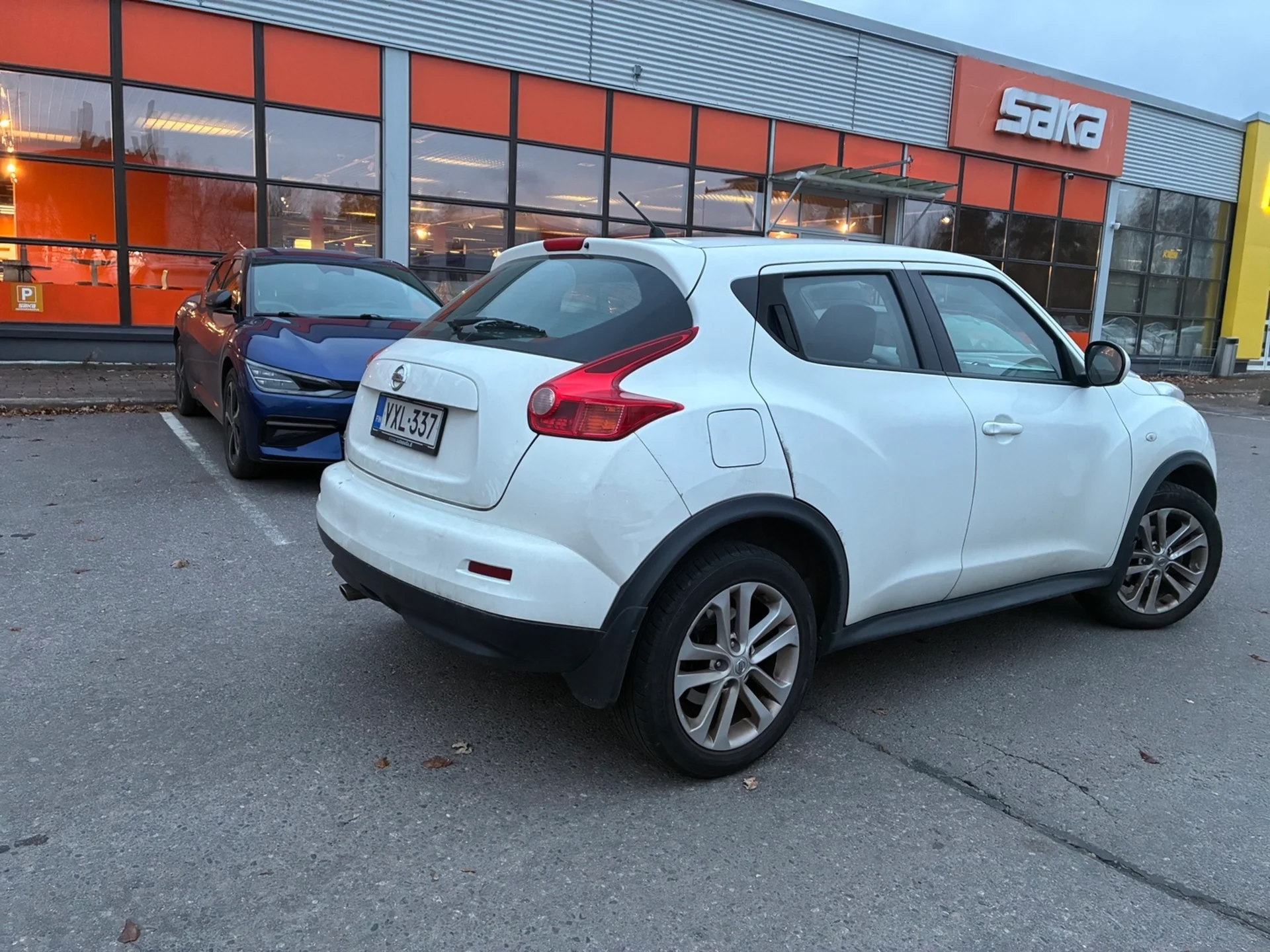 Car Image - 3meDNvjEdFdZQaJPTZlL9B