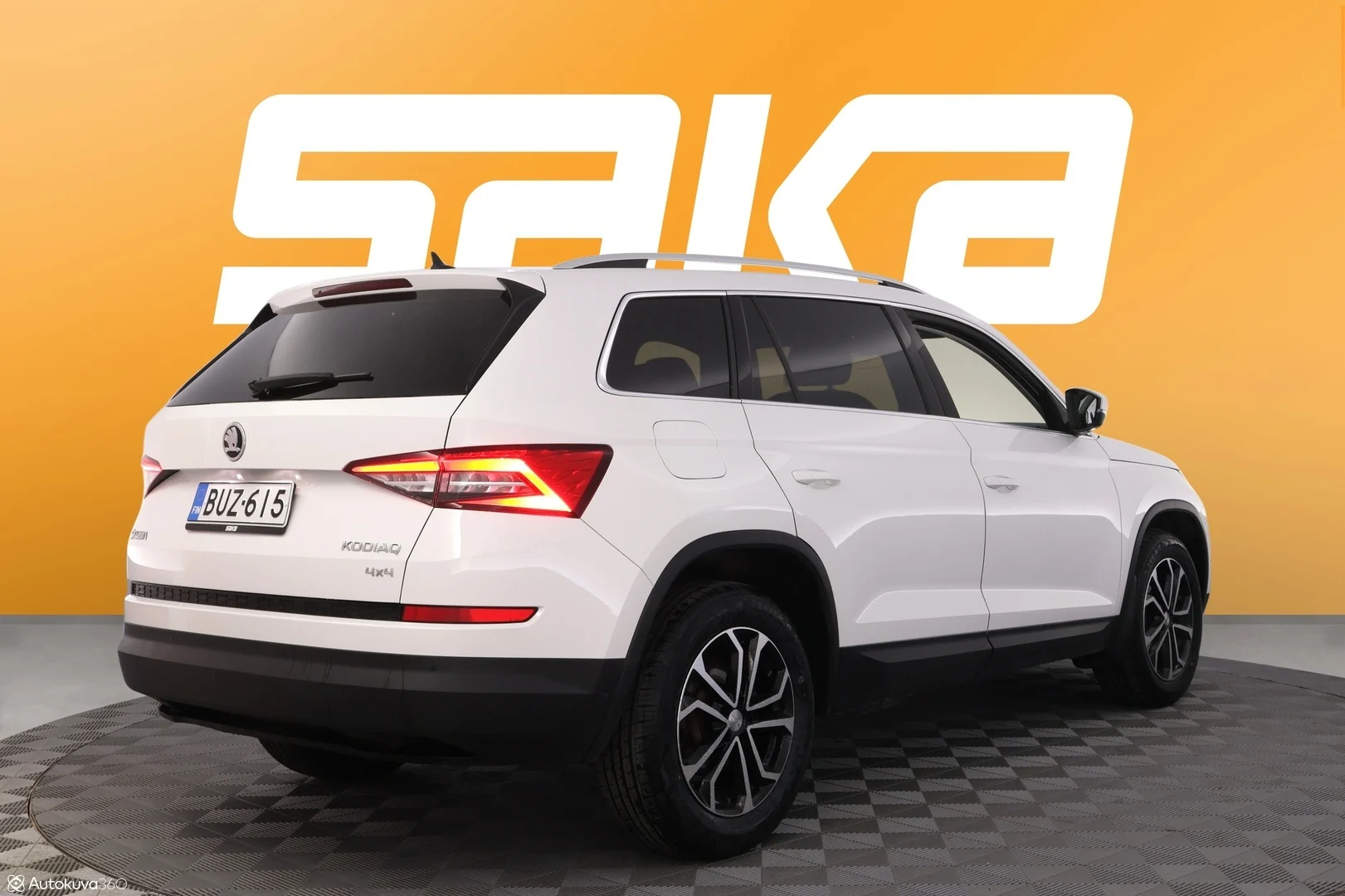 Car Image - 2b6kBY70QkFXrlary0dVQG
