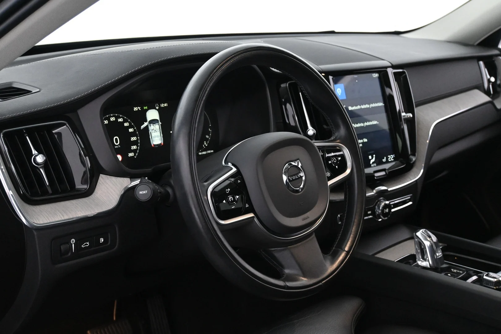 Car Image - 58VjdlnCMBxPGykfQ8peZU