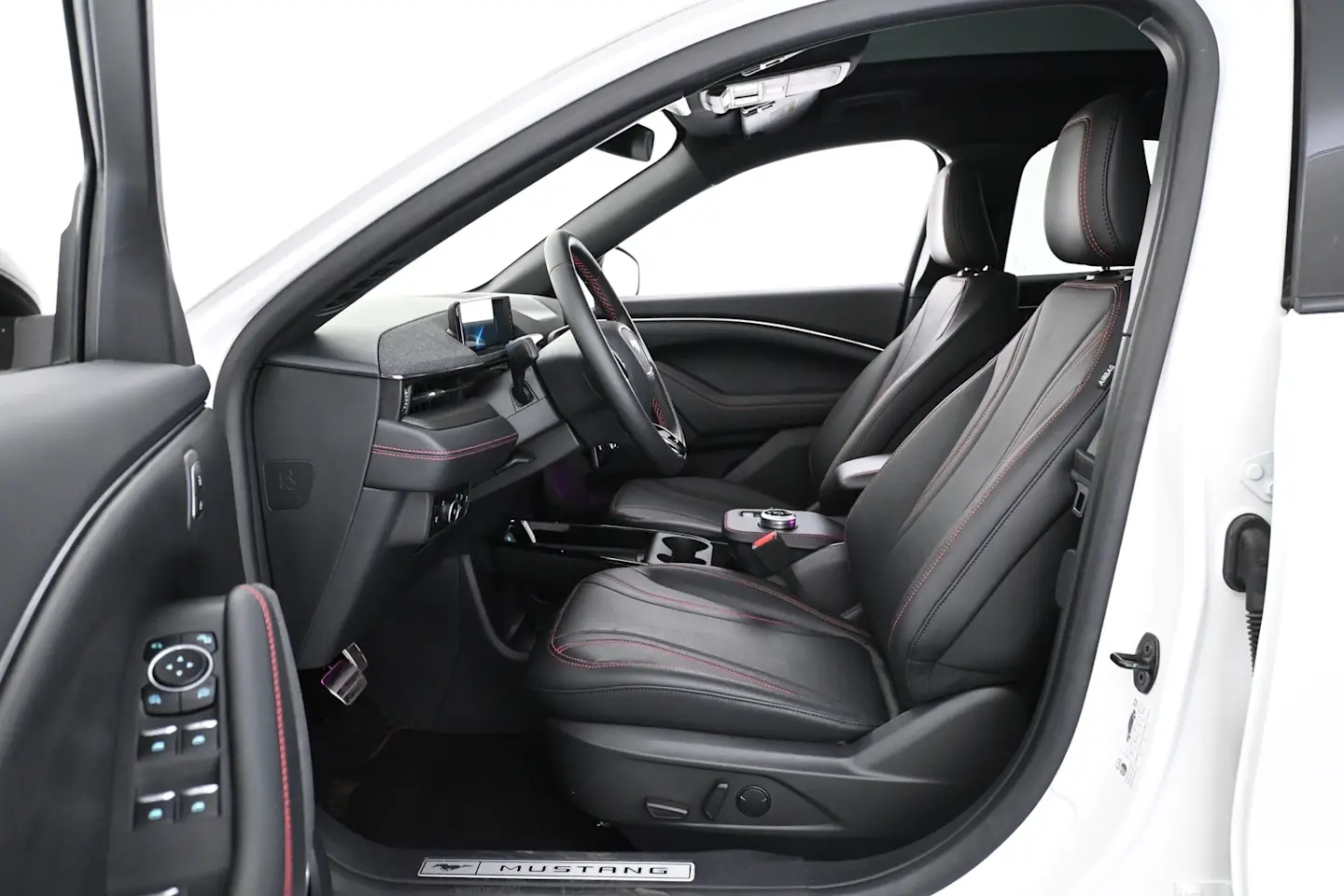 Car Image - RpcZvjHPOCGX7yEc4QZ0y