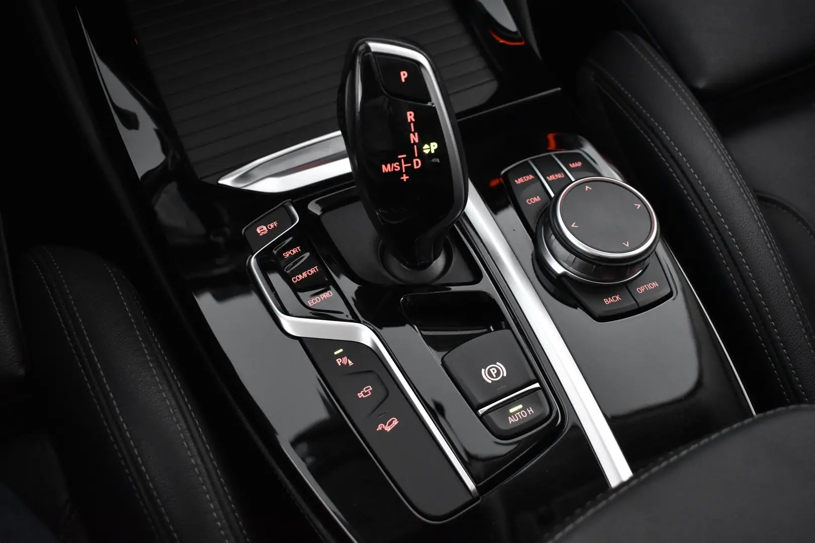 Car Image - 4dNVP0rMG39q8JESkqjCt4