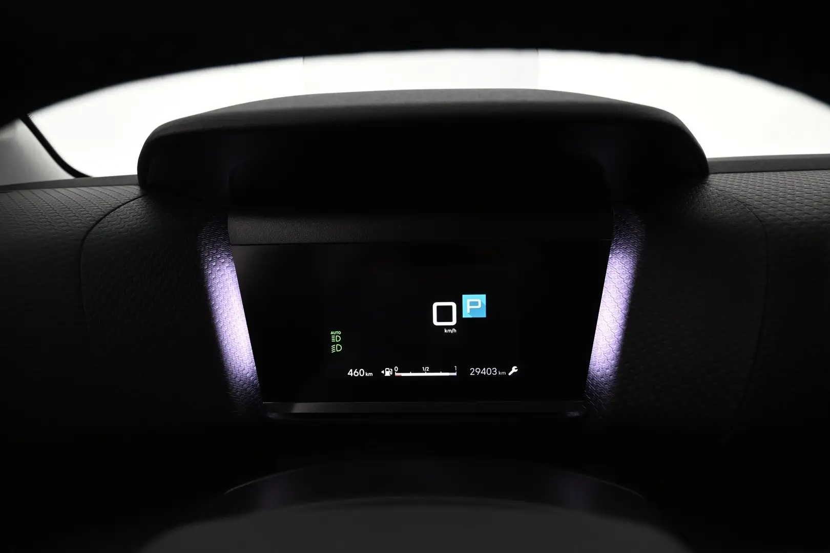 Car Image - F8gdf1eQfRfZ3XwGLguMB