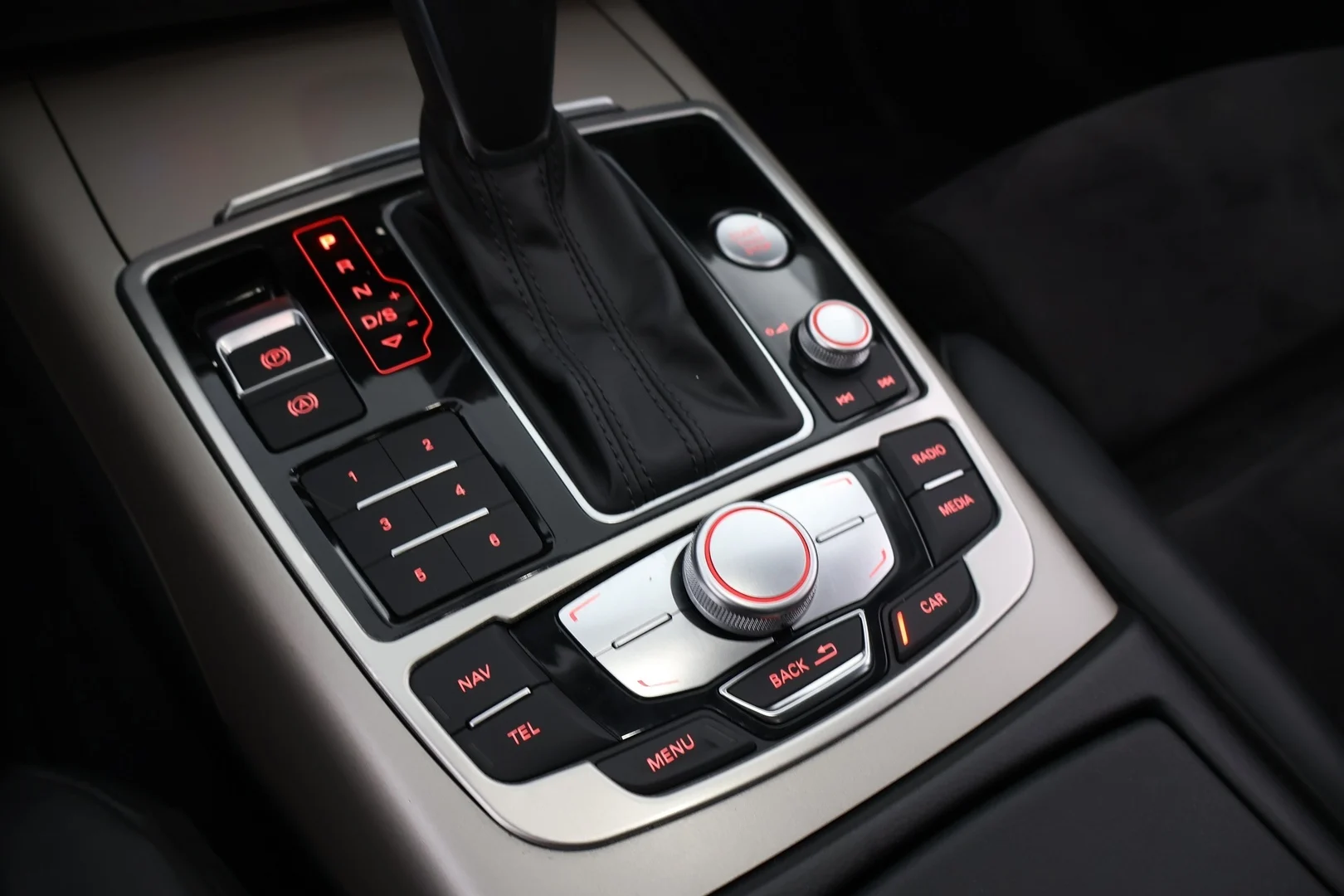 Car Image - 4rREyZxyrwDnVVvDxit50i