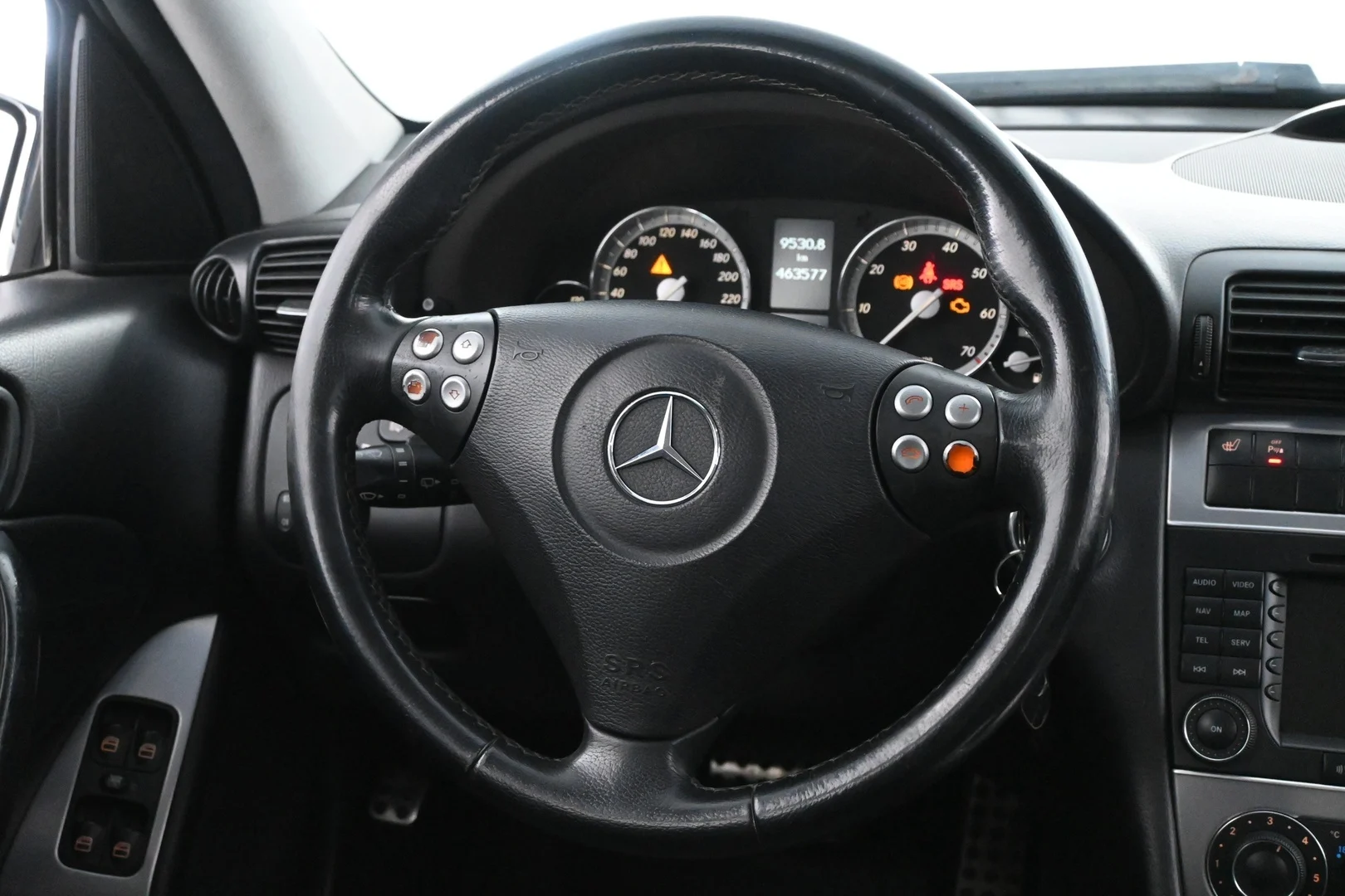 Car Image - 6t9wU8VhHvX8XAzQ8oSyHj