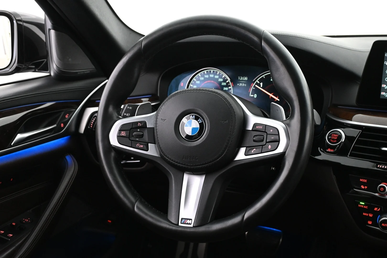Car Image - lgc02tpkTCmyi2fPjtXDo