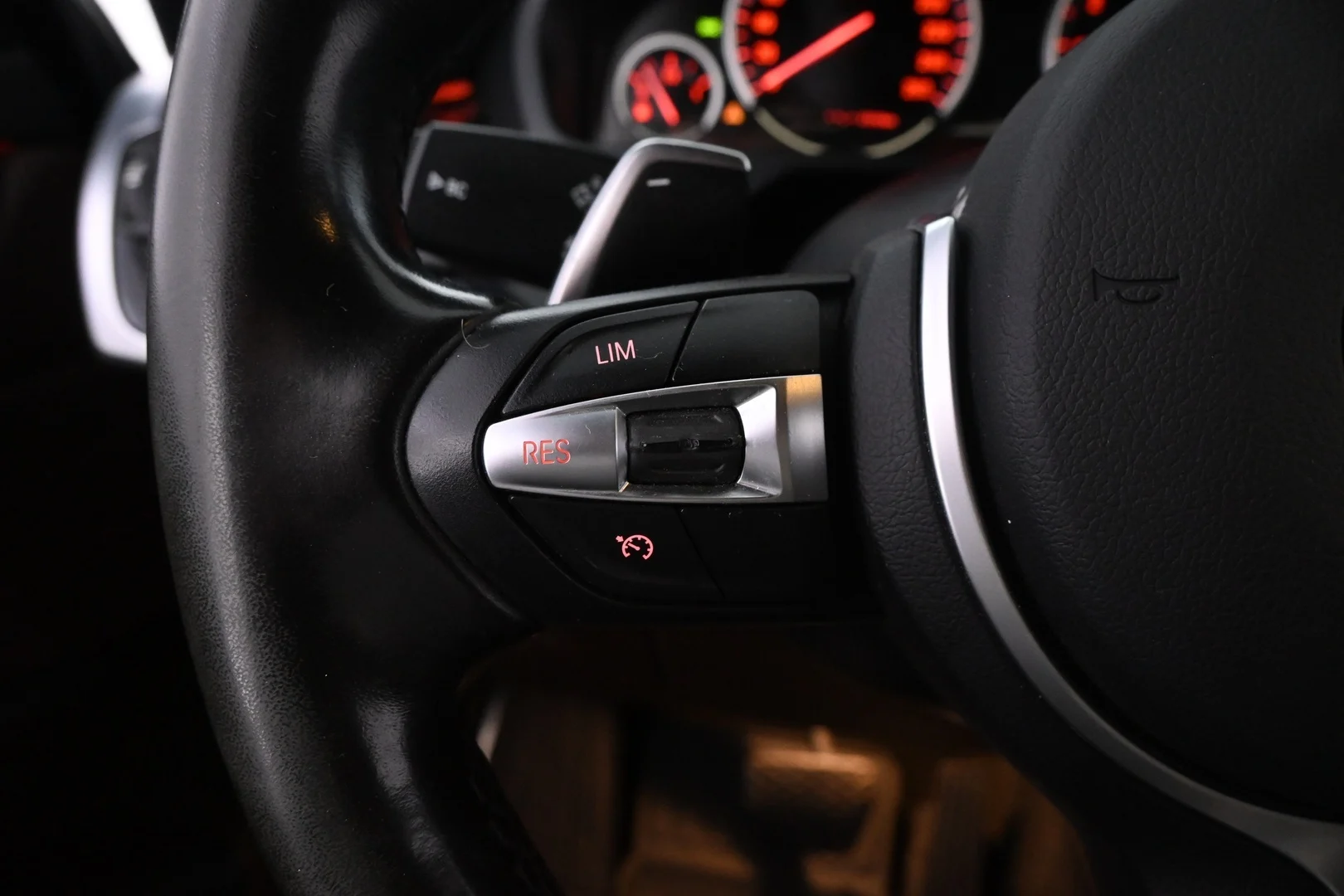 Car Image - 2fUku83E9jcAMM7Qt8y10m