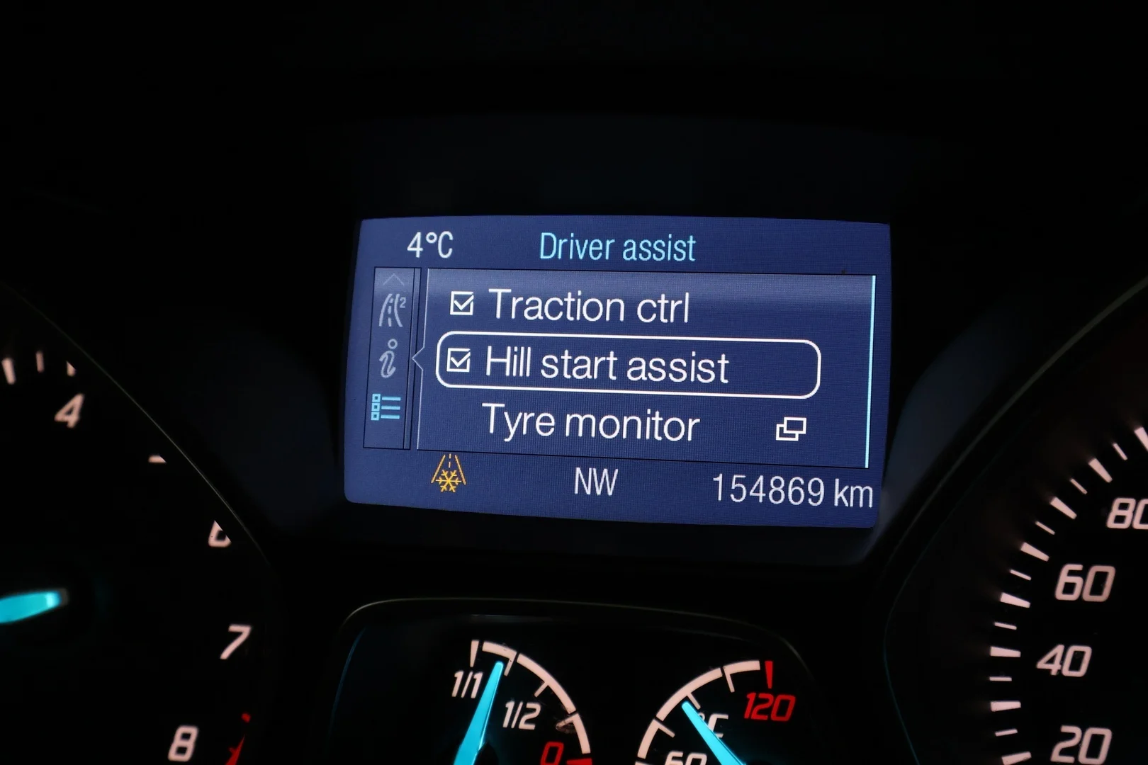 Car Image - 3Y2PtDbcDBUqsEie5sC0xR