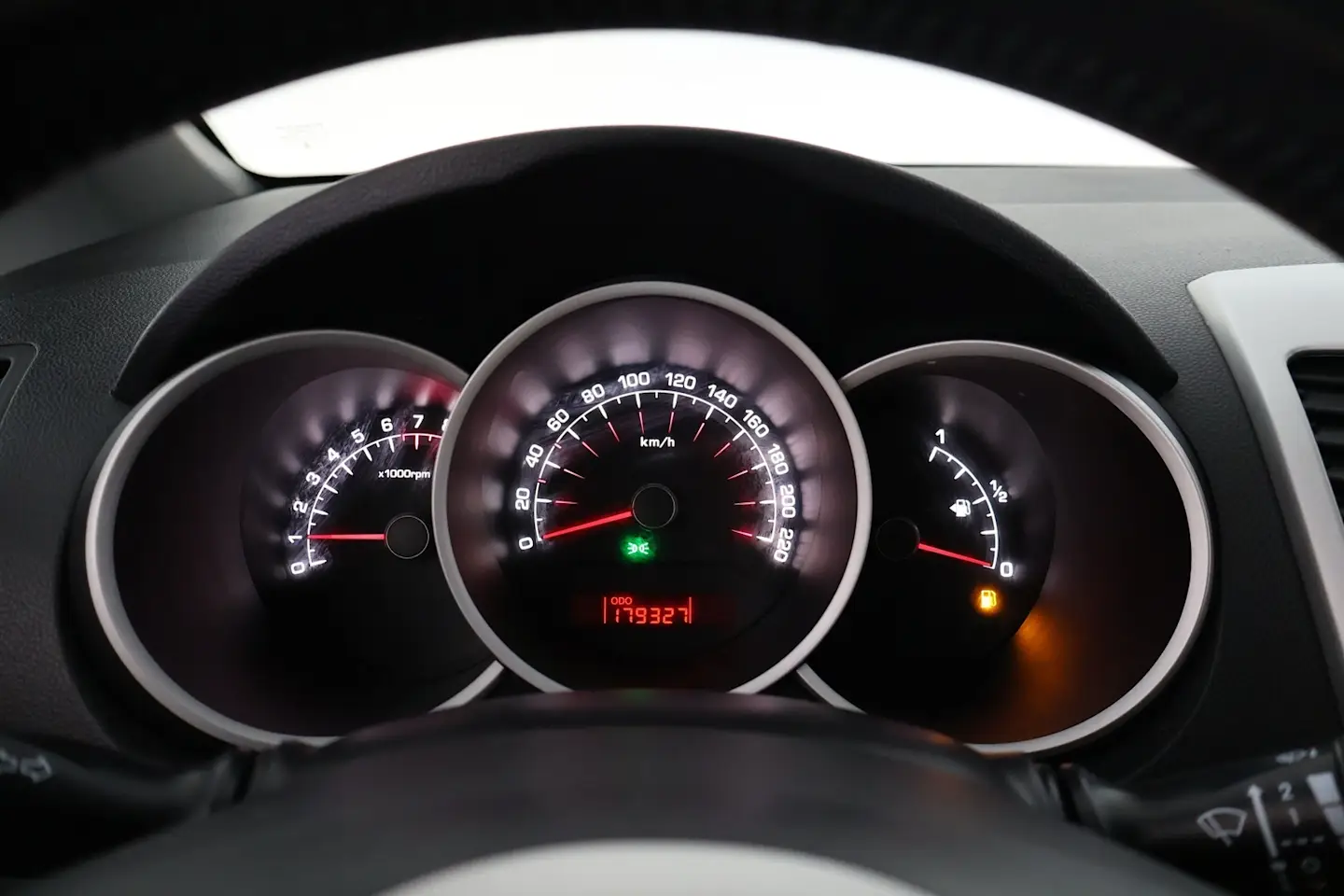 Car Image - 1islz1qKyvpwTnORVSkZ7I