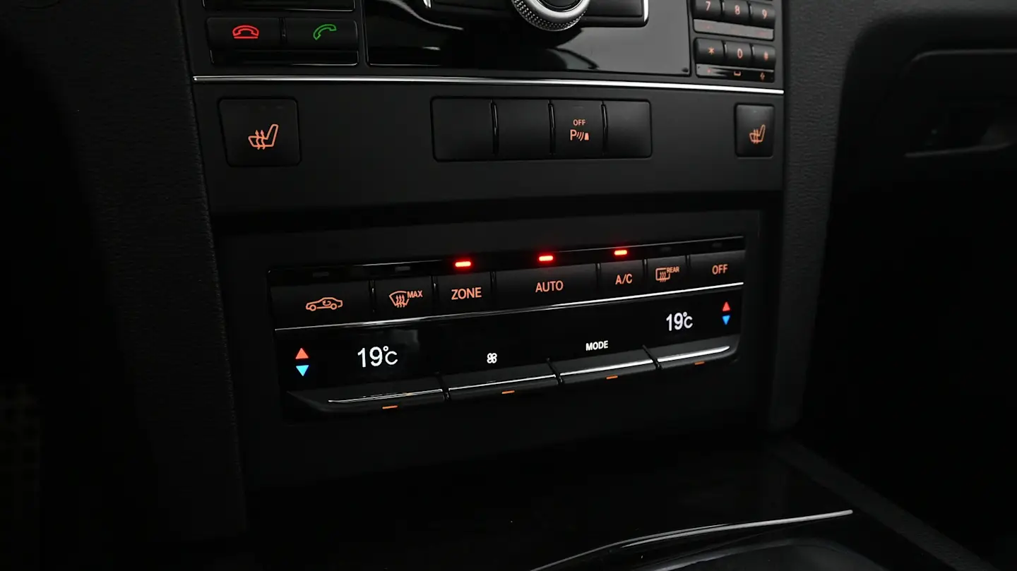 Car Image - uuBGQMucL4L9hccVBY6Mv