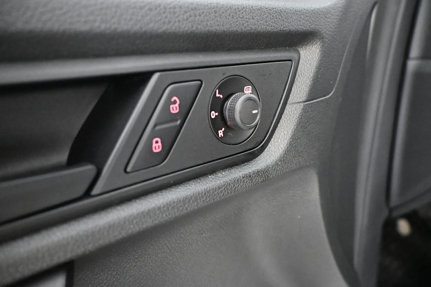 Car Image - 1izUubGnMYMeHsAV8B0A9J