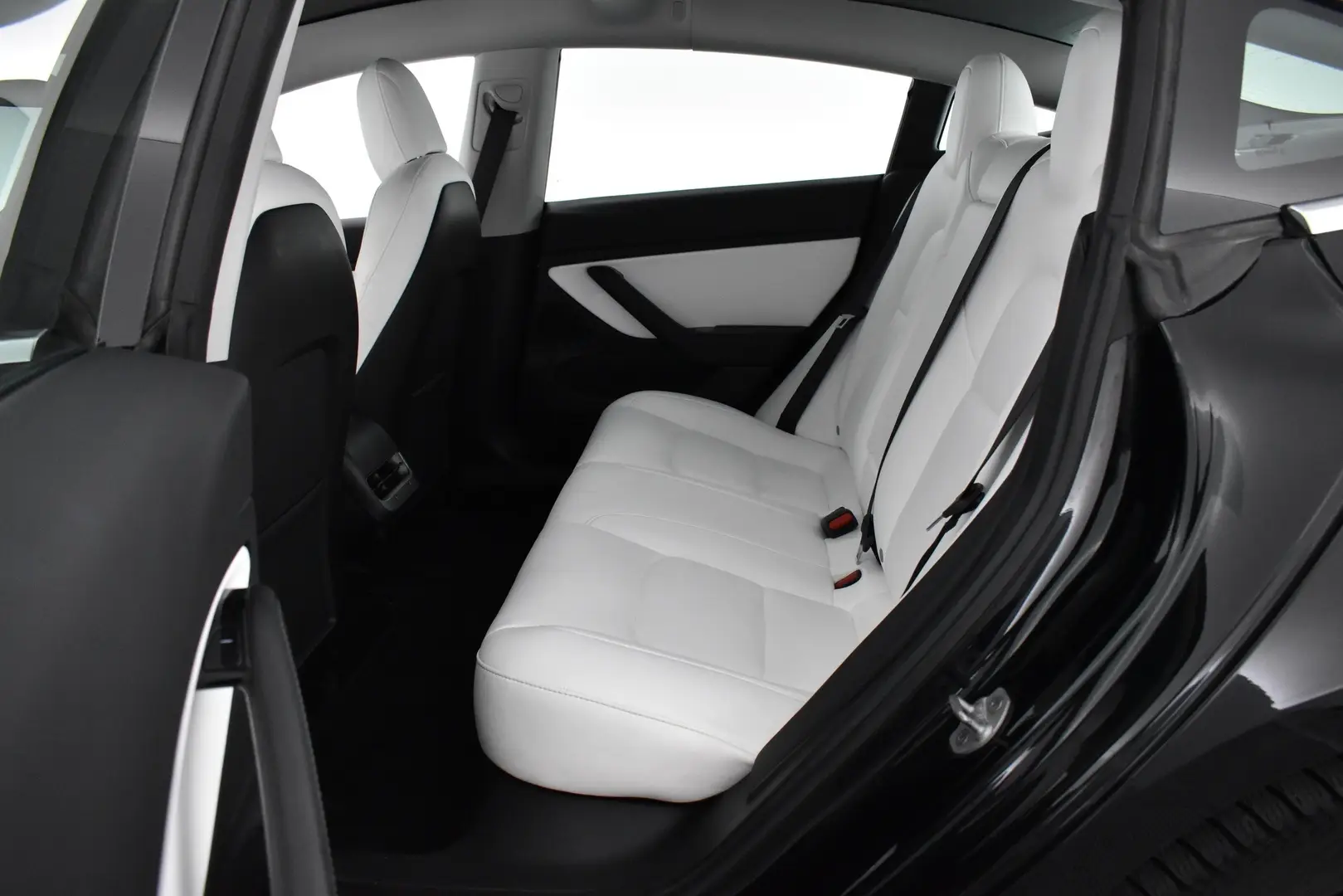 Car Image - 2rci7tGImo0R7cgBOnjQtf