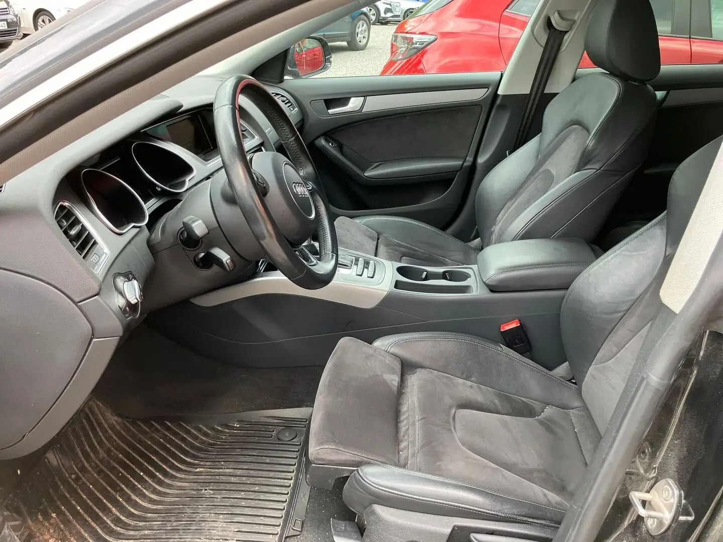 Car Image - j78wzcVe5mLTOQ1K0AQDS
