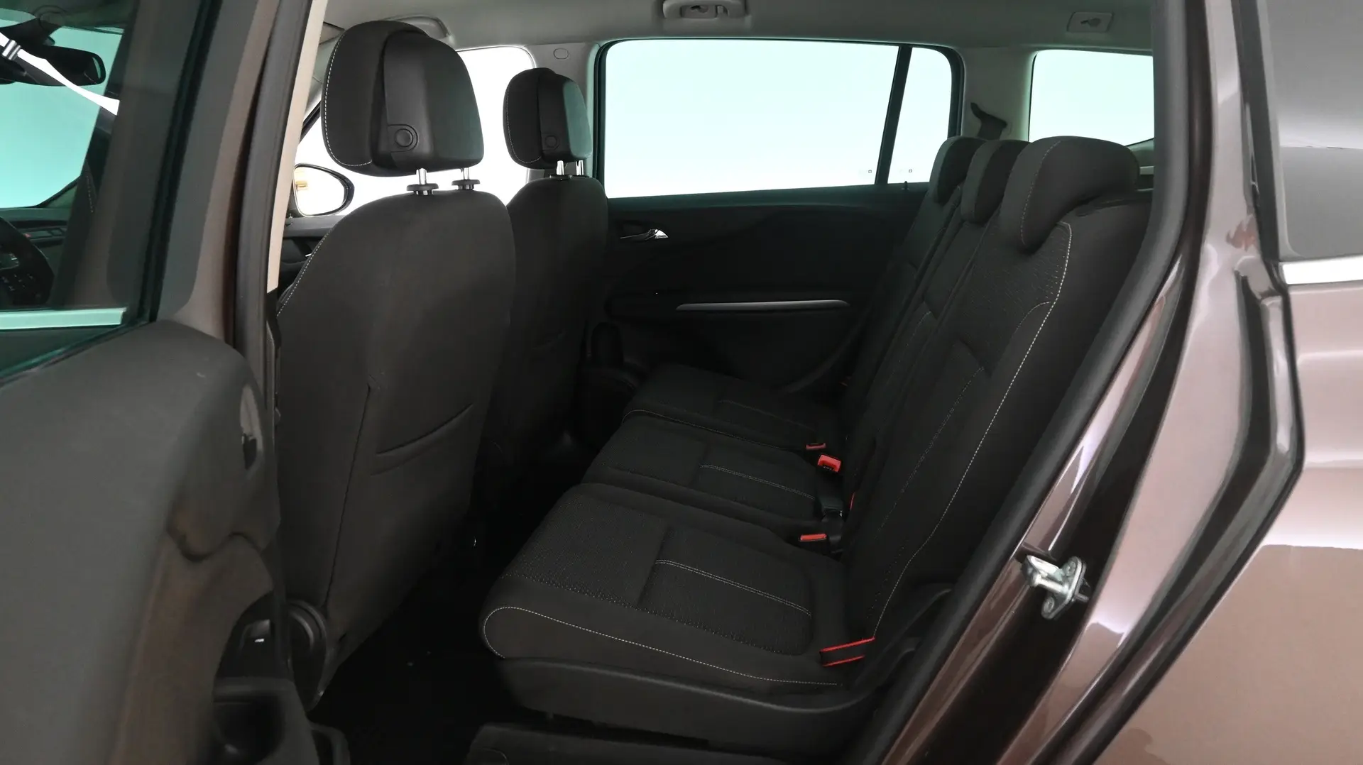 Car Image - 5sXyNd5KJ7aGlxpsSNqoac