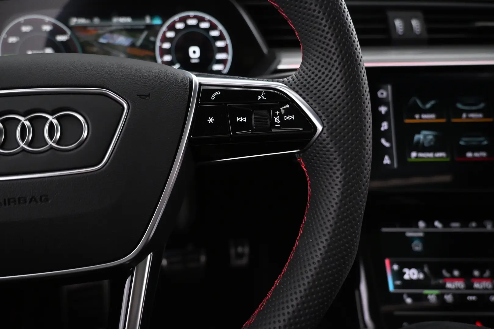 Car Image - 79TG8GiCDd5e8RDns5ghYe
