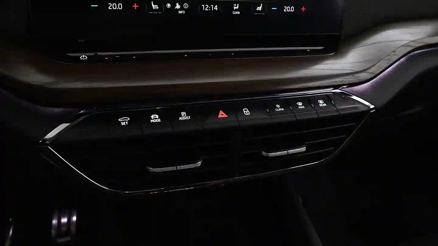 Car Image - 4asvYv8OmEsXSdr0dWaDBl