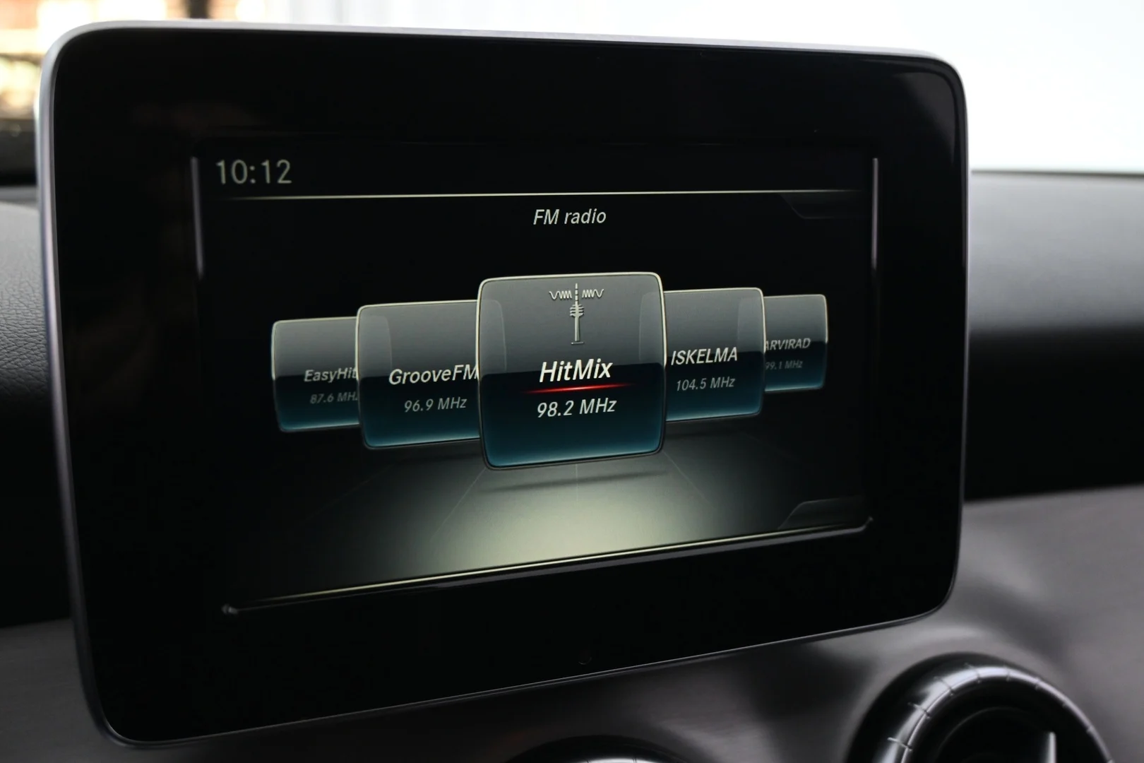 Car Image - 3LCttD3ZPO6o3SpHbl9TIG