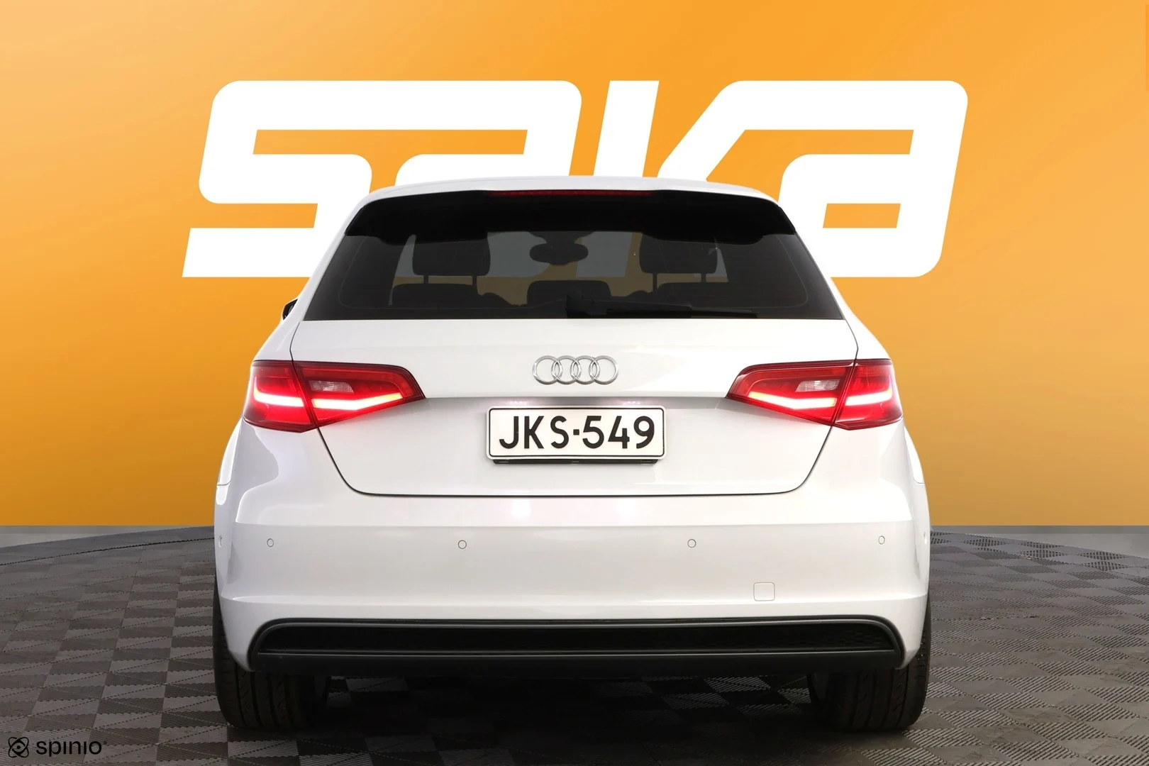 Car Image - 3vqlP0IzR5Zgzn5qOzUBla