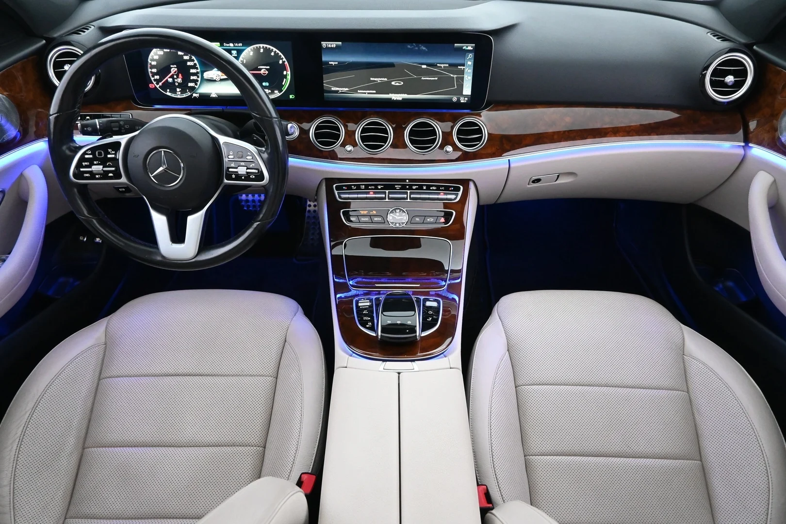 Car Image - 4Z1RplYqtInSv2VLqeYtYj