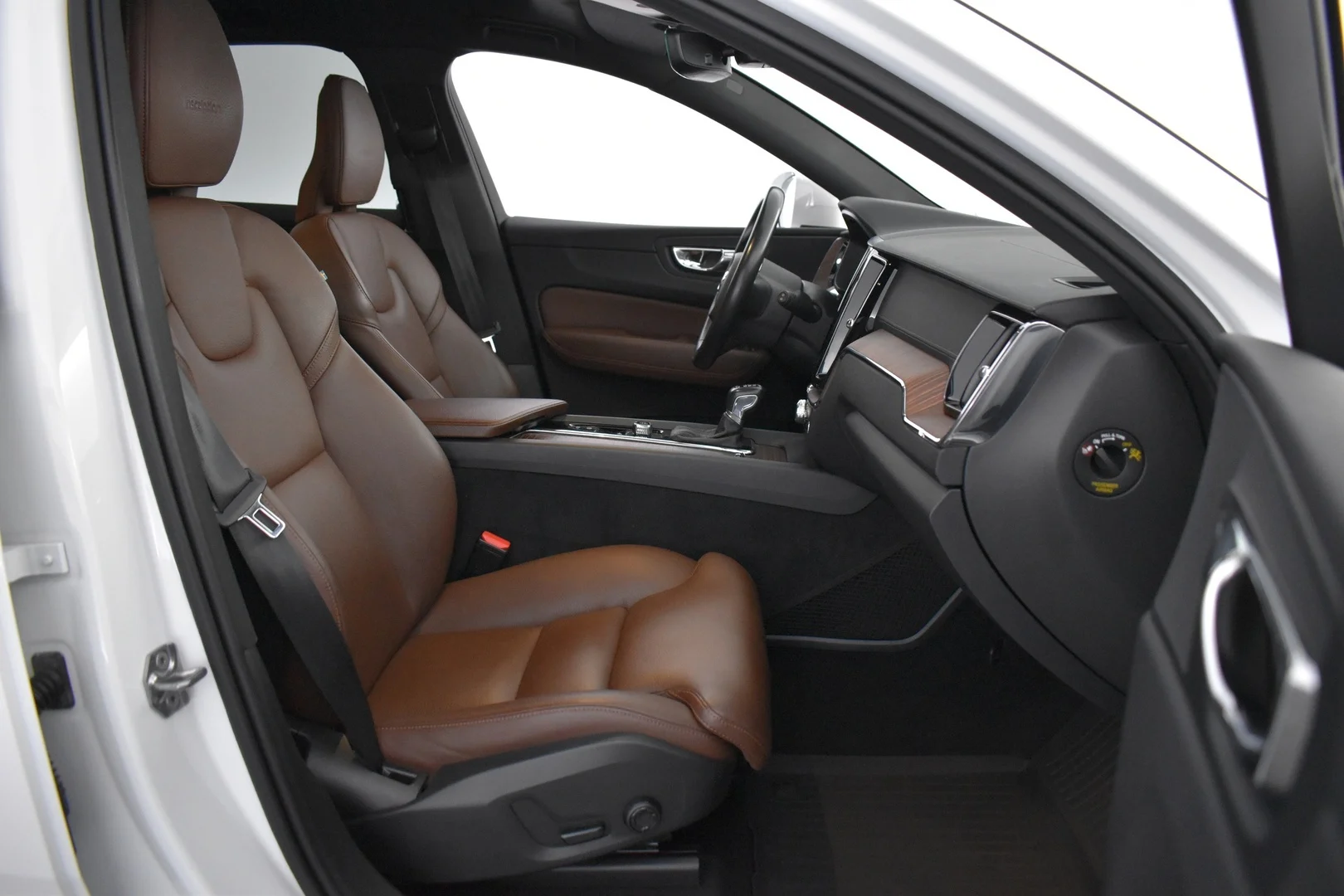 Car Image - 6jCWAMtFjhbk1PSb8QdAMk