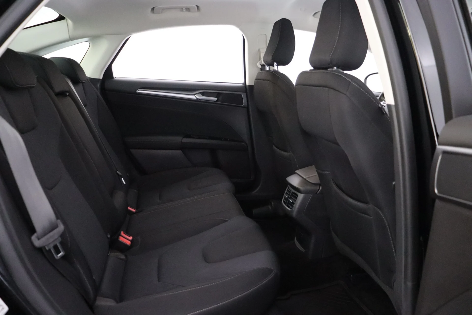 Car Image - 4qW6O2cyzH7qSvEE0dS5DX