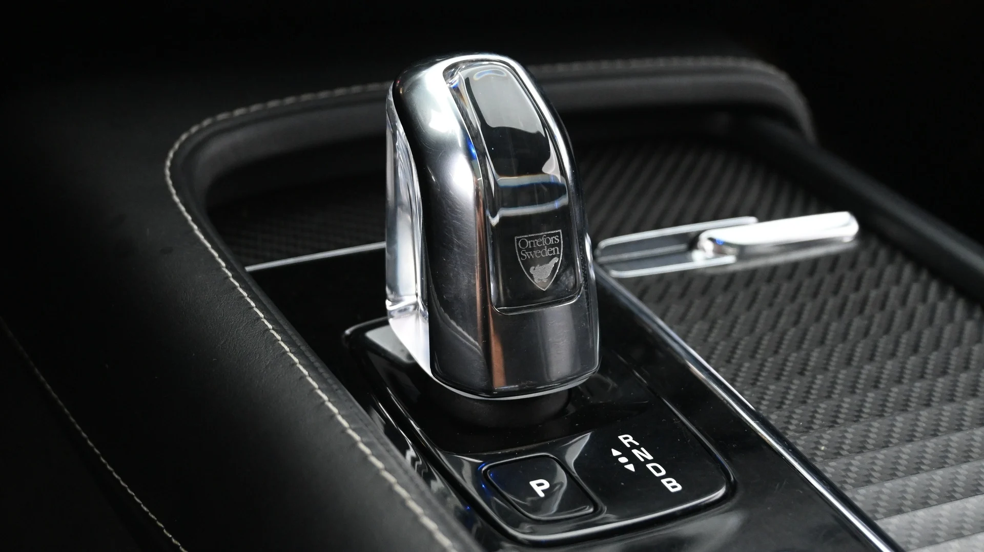 Car Image - 53QRRrm5nyxEyptJ8X46OO