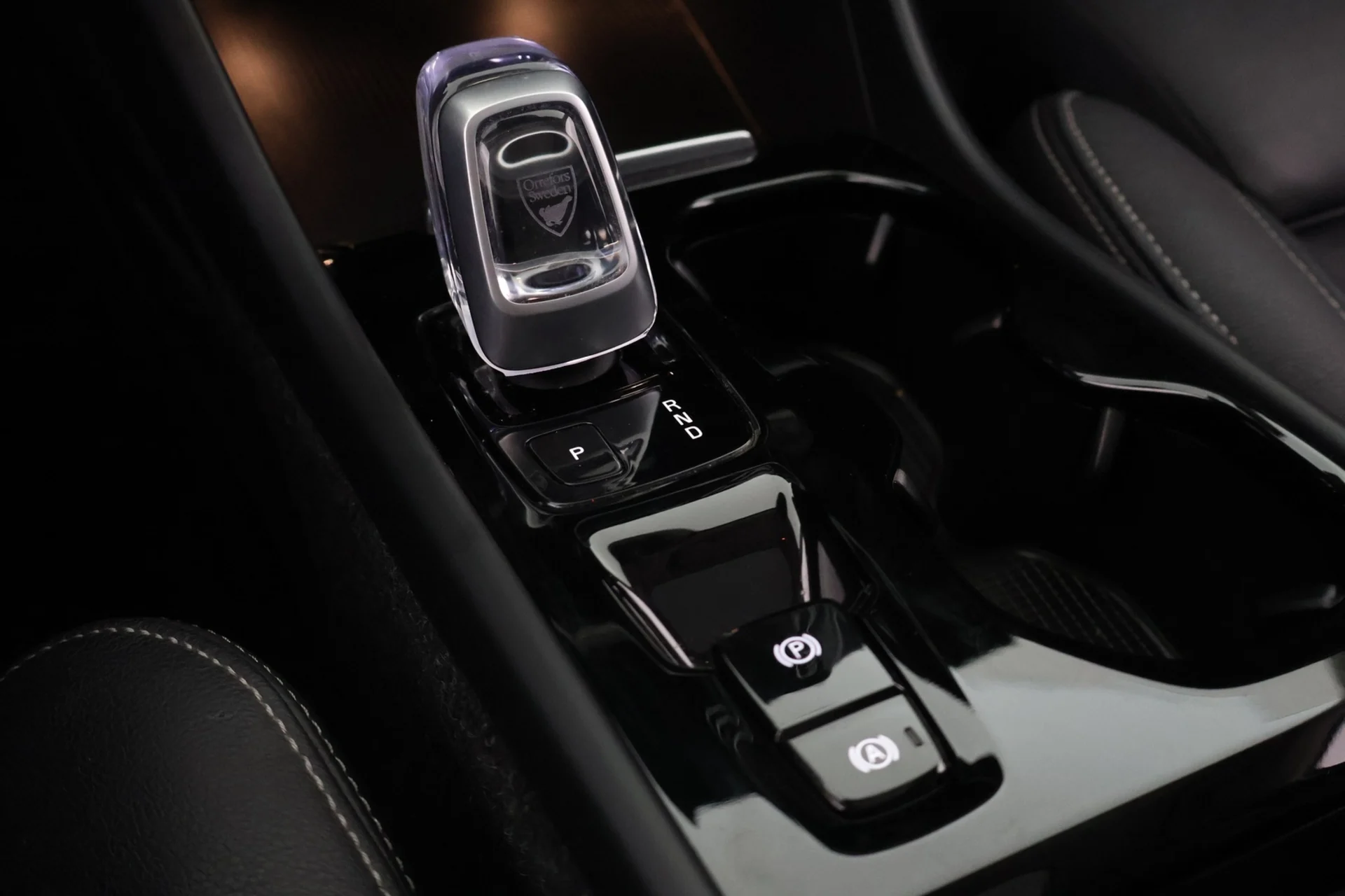 Car Image - 4TZX5NeahC5N8p8y6TQfLz