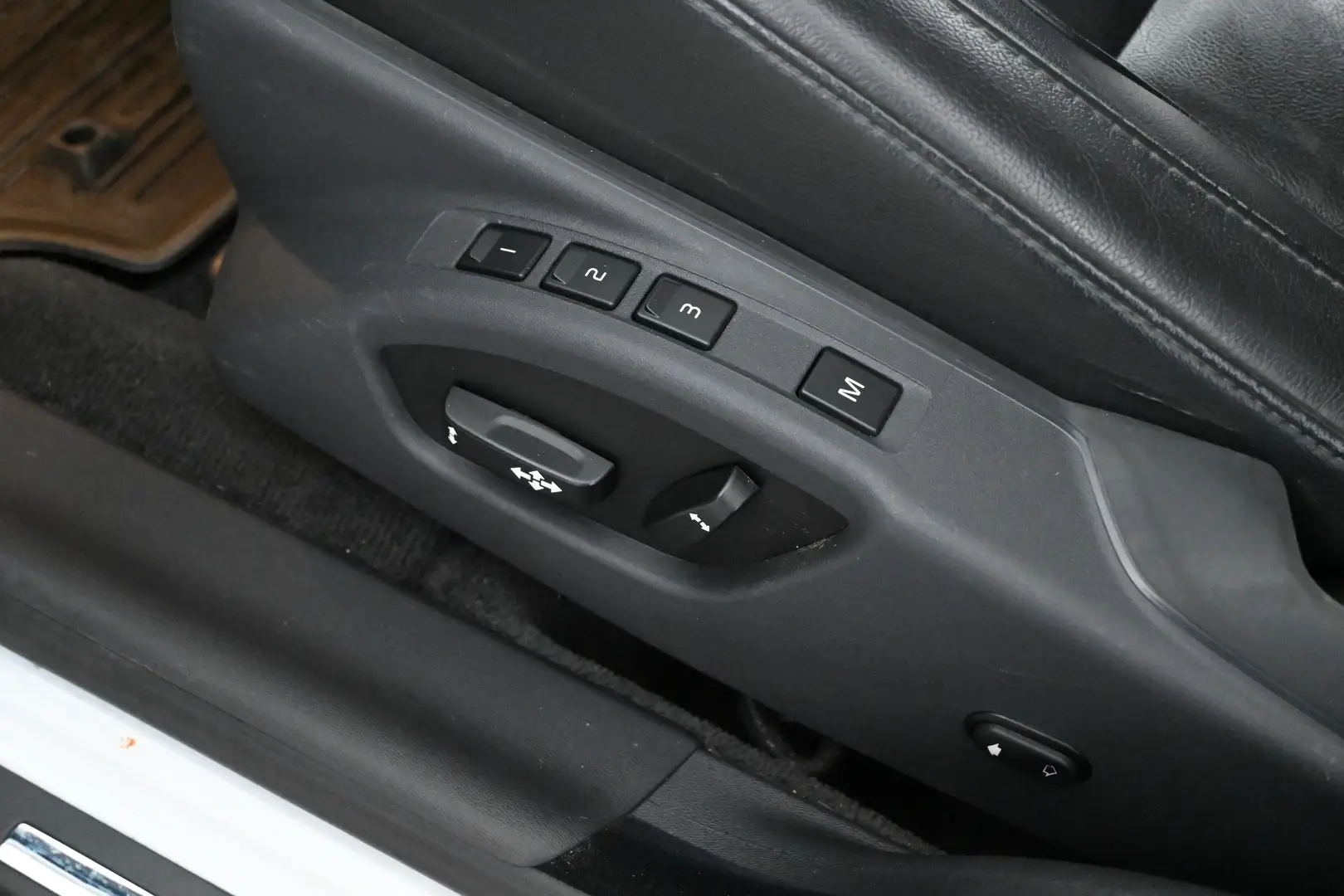 Car Image - 4FWAIudR71pV9P98dct62y