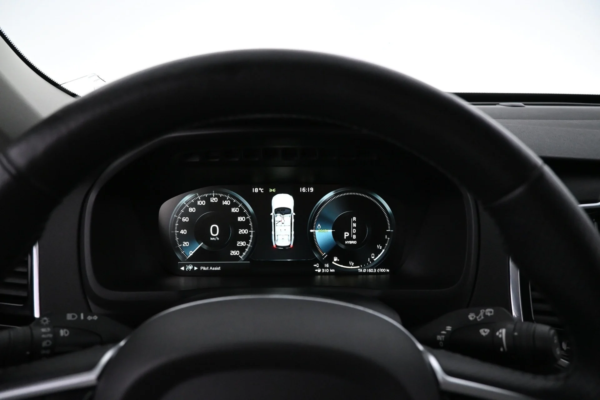 Car Image - 4MWaPqhFqCEXgivToA7tHR