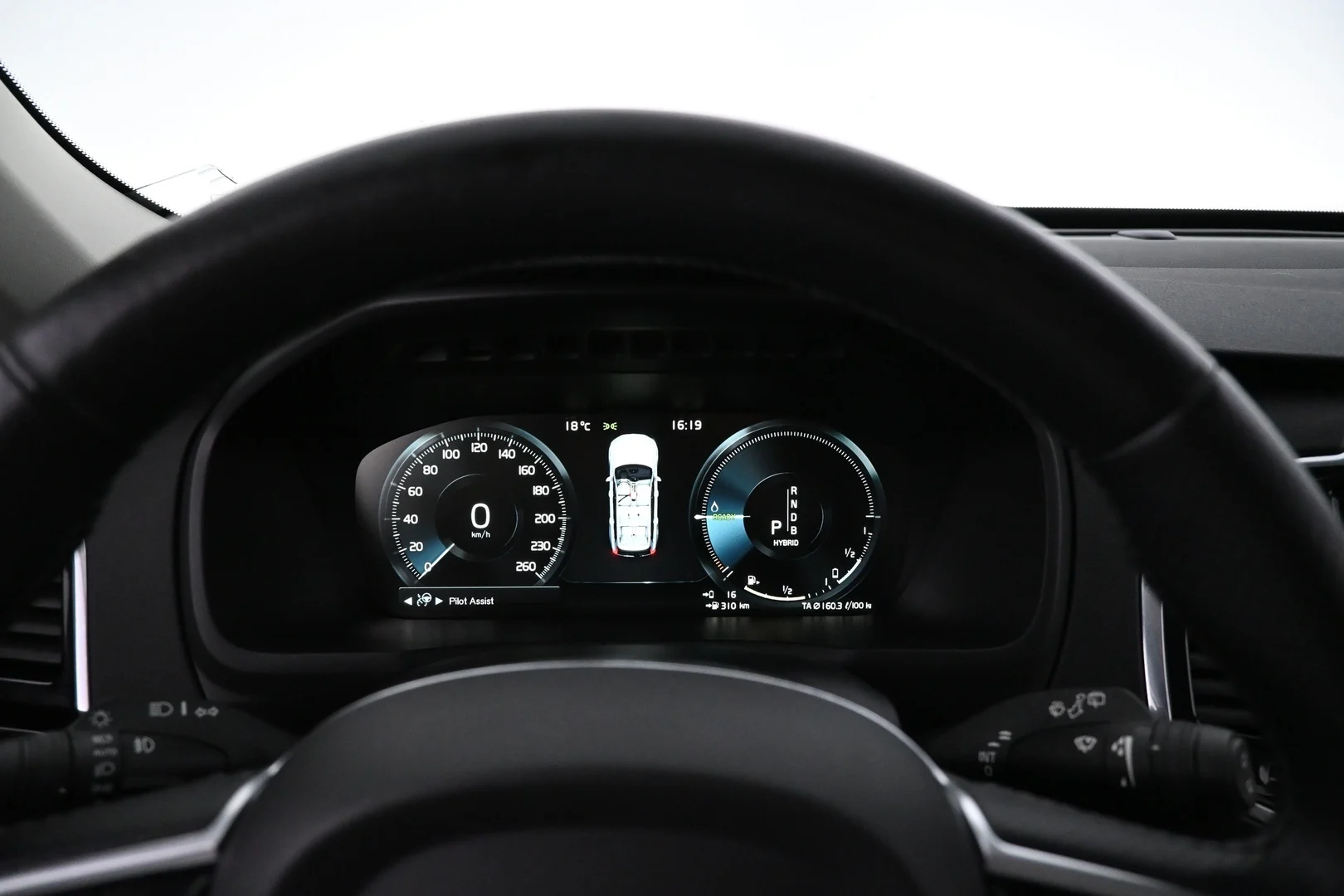 Car Image - 4MWaPqhFqCEXgivToA7tHR