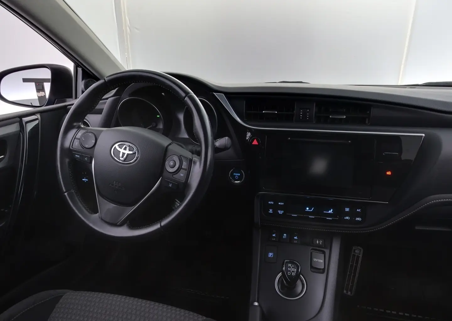Car Image - 4Yc4EIq9C4kCAHp6lI4MsN