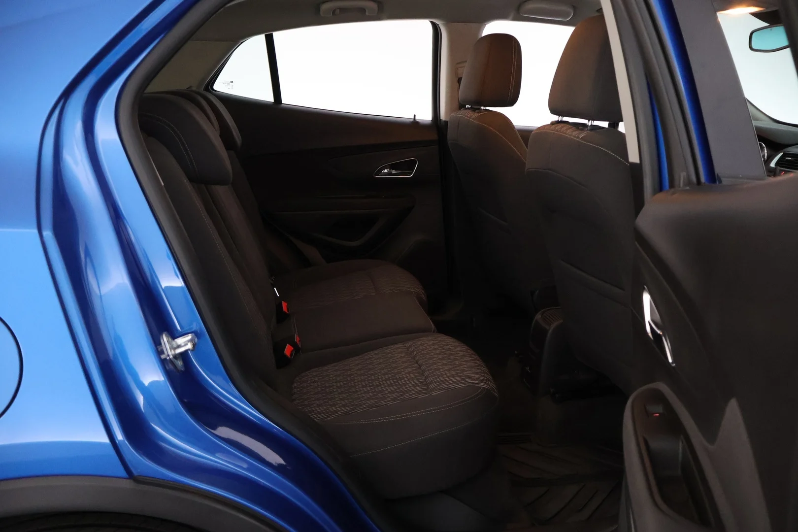 Car Image - 7z4MXQVU5fGw7WHg3NsXOK