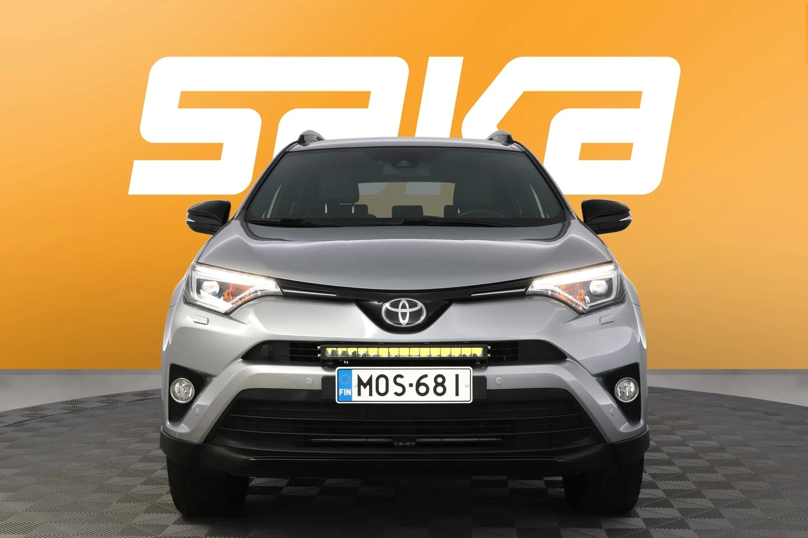 Car Image - 5kEZ8WujXzL8qyskTkSQeS