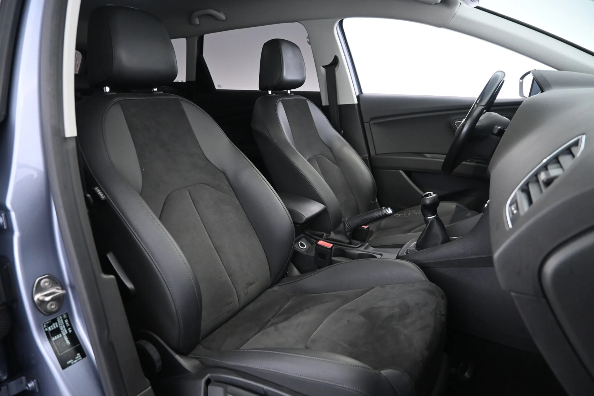 Car Image - 6jxEgd18J8xSDHsDkRssBr