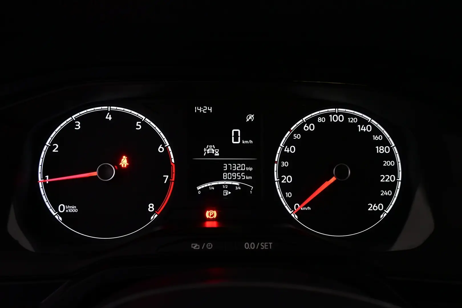 Car Image - 7lINzQMIFpDr0BjvZFV4lR