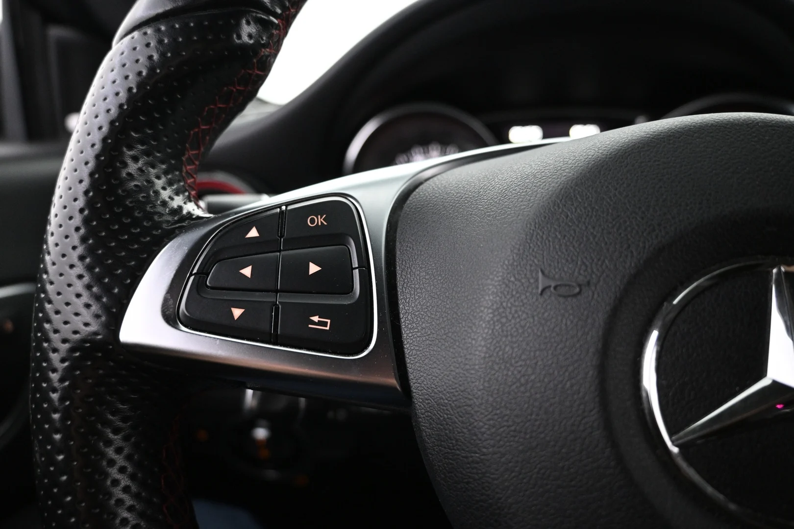 Car Image - rNCeeX40k5SbWOkZBZRkl