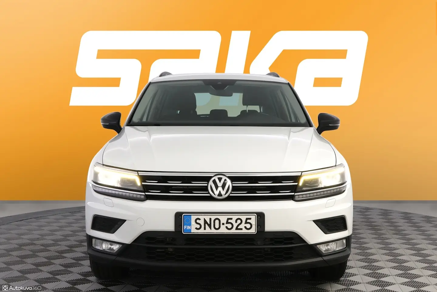 Car Image - 7JBRSnC2MQgP6xfamZeV2X
