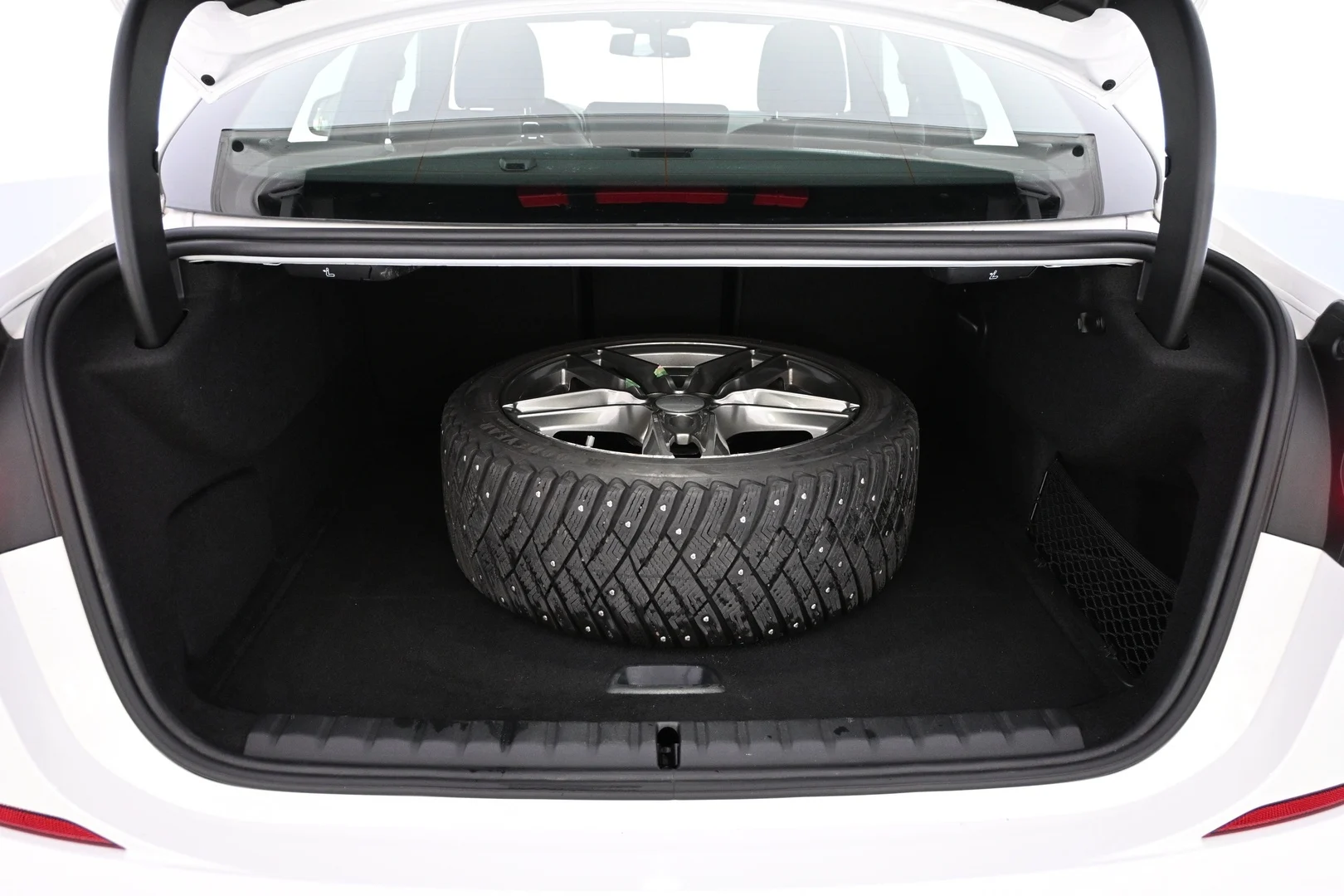 Car Image - 27ZxZPjdC5AJgaKQpnd92V